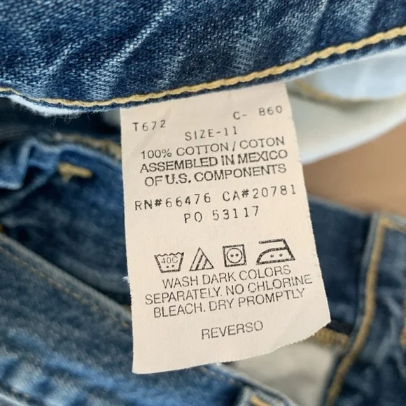 Tommy Hilfiger Jeans Denim Shorts - Picture 6 of 6